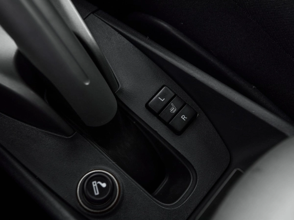 Toyota Auris, I фото №13
