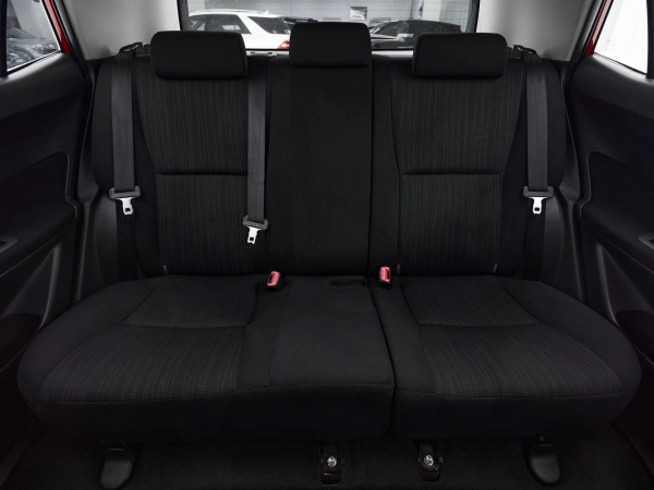Toyota Auris, I фото №15