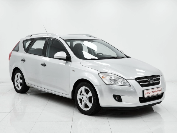 Kia Ceed, I фото №3