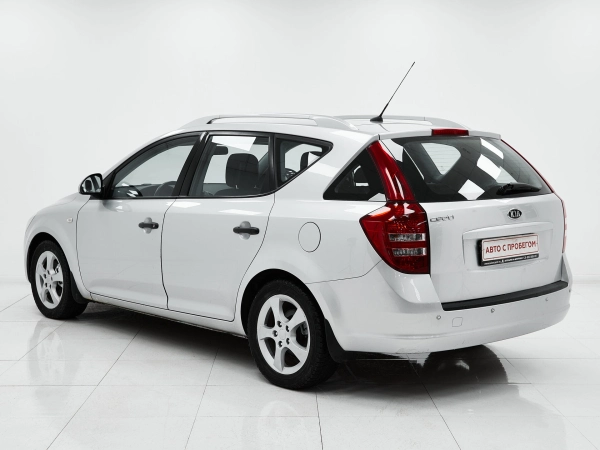 Kia Ceed, I фото №5
