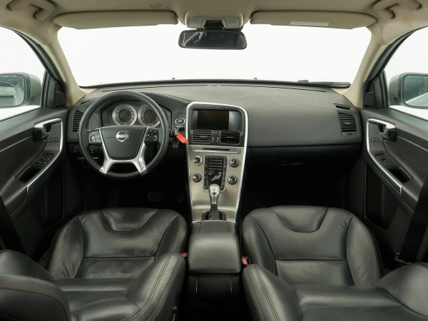 Volvo XC60, I Рестайлинг фото №8