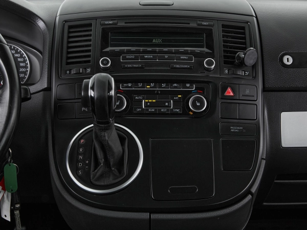 Volkswagen Multivan, T5 Рестайлинг фото №13
