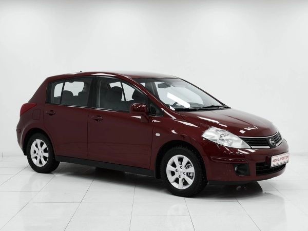 Nissan Tiida, I фото №3