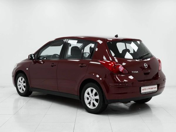 Nissan Tiida, I фото №5