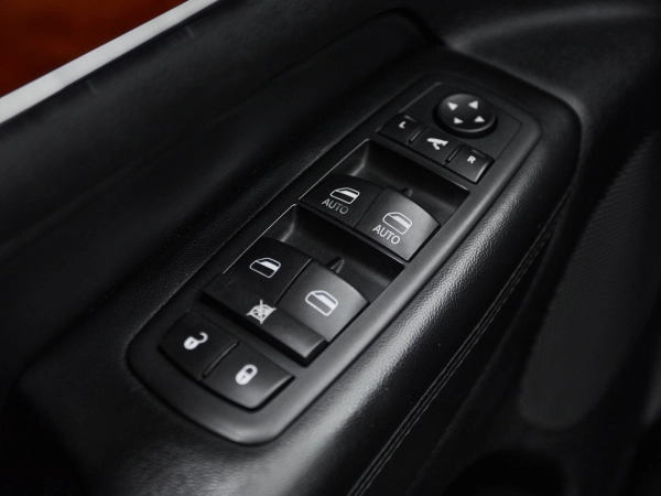 Jeep Grand Cherokee, IV (WK2) фото №17
