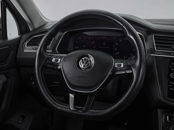 Volkswagen Tiguan, II фото №15