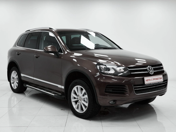 Volkswagen Touareg, II фото №3