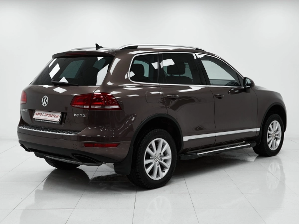 Volkswagen Touareg, II фото №5