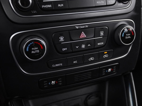 Kia Sorento, II Рестайлинг фото №17