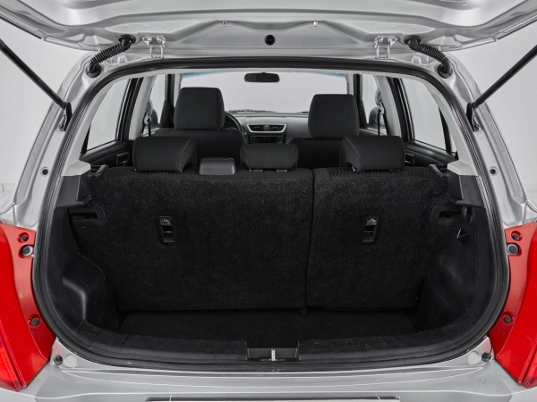 Suzuki Swift, IV фото №7