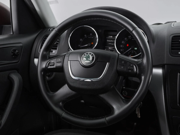 Skoda Yeti, I фото №13