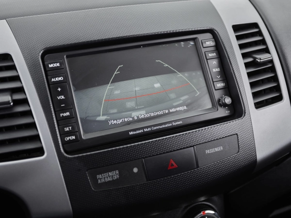 Mitsubishi Outlander, II Рестайлинг фото №11