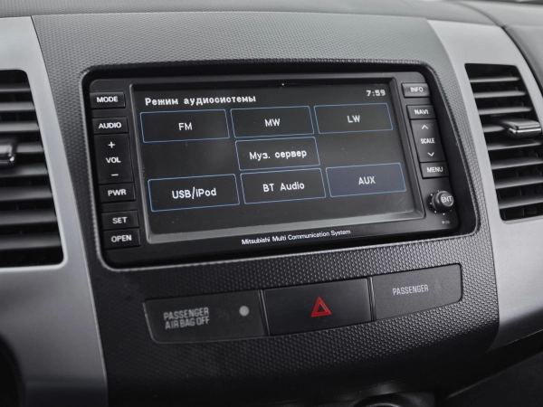 Mitsubishi Outlander, II Рестайлинг фото №12