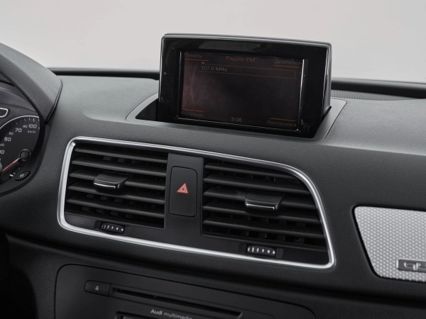 Audi Q3, I (8U) фото №11