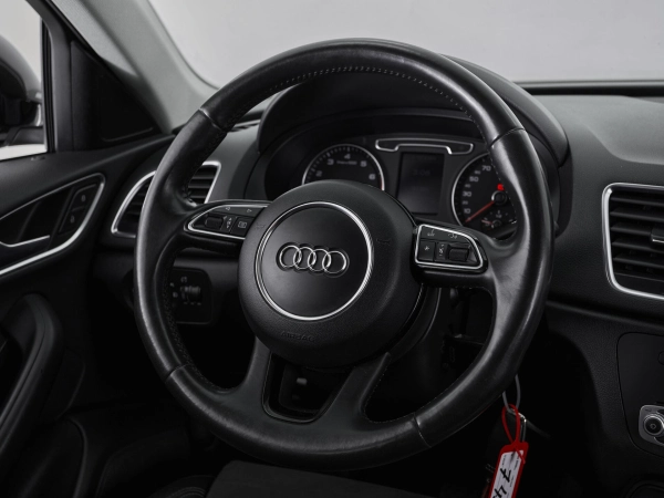 Audi Q3, I (8U) фото №14