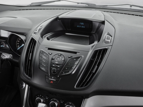 Ford Kuga, II Рестайлинг фото №11