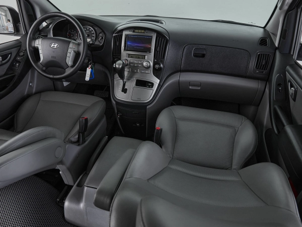 Hyundai Grand Starex, I фото №10