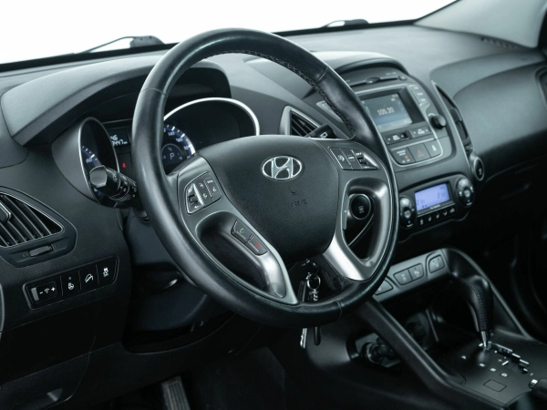 Hyundai ix35, I Рестайлинг фото №14
