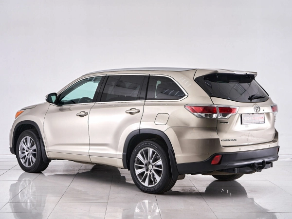 Toyota Highlander, III (XU50) фото №4
