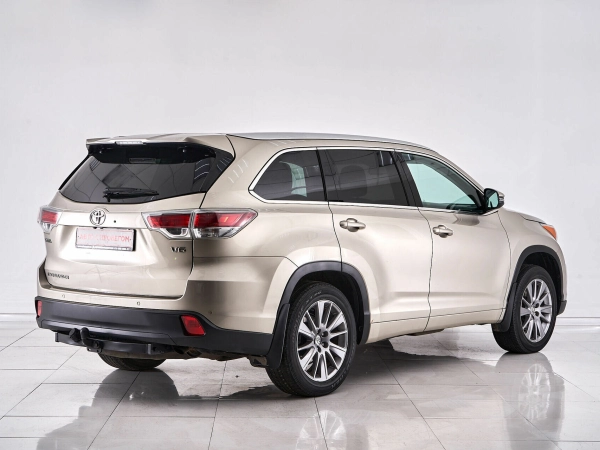 Toyota Highlander, III (XU50) фото №5