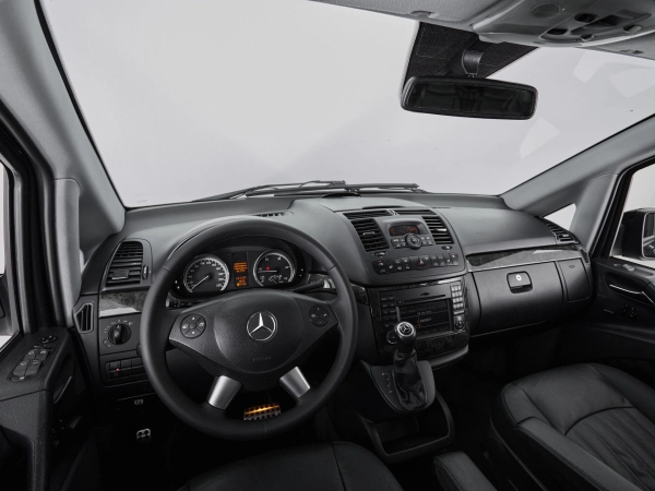 Mercedes-Benz Viano, I (W639) Рестайлинг фото №9