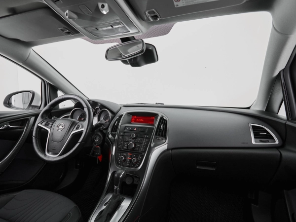 Opel Astra, J Рестайлинг фото №10