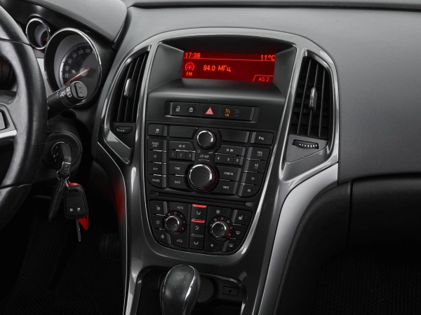 Opel Astra, J Рестайлинг фото №12