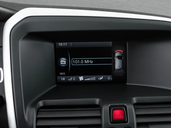 Volvo XC60, I фото №15