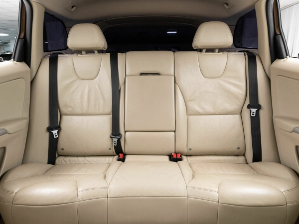 Volvo XC60, I фото №20