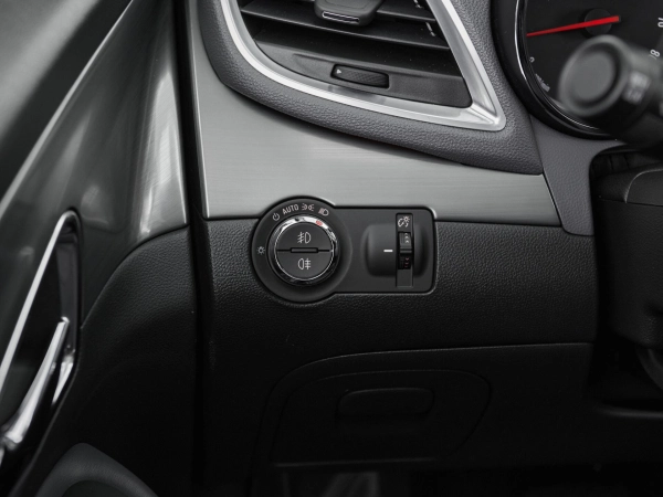 Opel Mokka, I фото №12