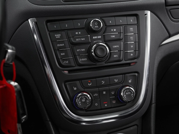 Opel Mokka, I фото №15