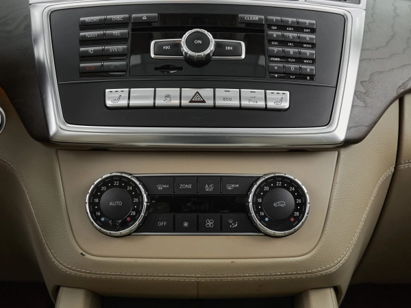 Mercedes-Benz M-Класс, III (W166) фото №13
