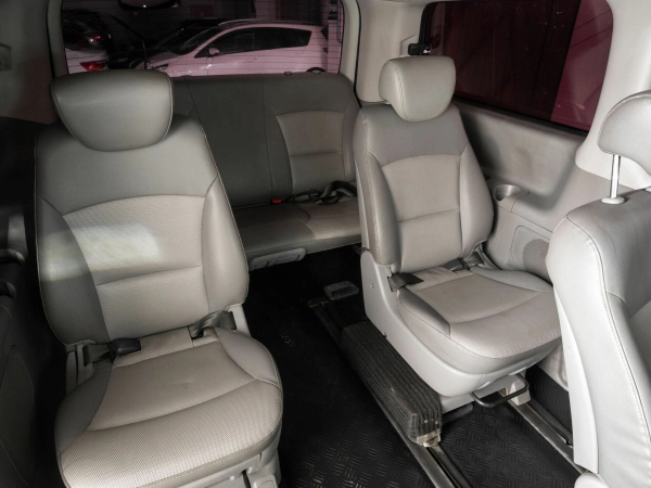Hyundai Grand Starex, I фото №16