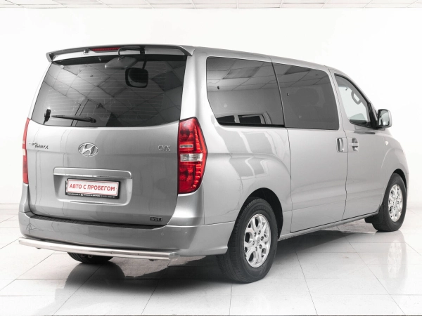 Hyundai Grand Starex, I фото №4