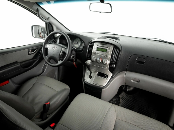 Hyundai Grand Starex, I фото №8