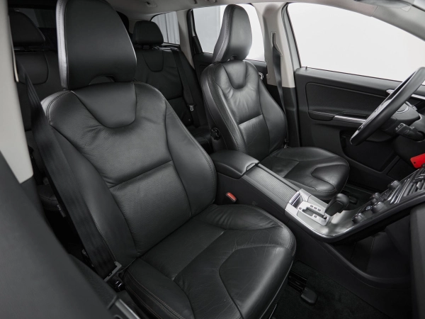 Volvo XC60, I фото №10