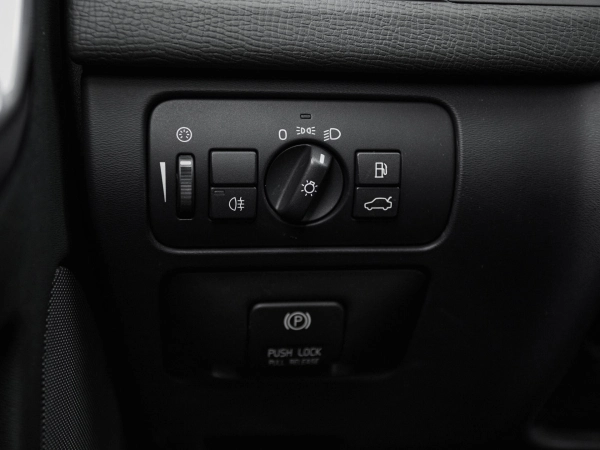 Volvo XC60, I фото №16