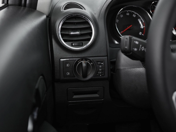 Opel Antara, I Рестайлинг фото №18
