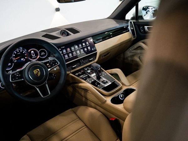 Porsche Cayenne, III фото №14