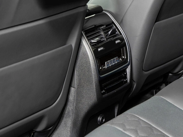 BMW X6 M, III (F96) фото №27