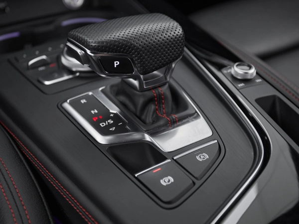 Audi A4, V (B9) Рестайлинг фото №16
