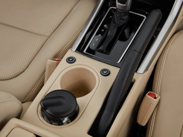 Mitsubishi Xpander, I фото №18