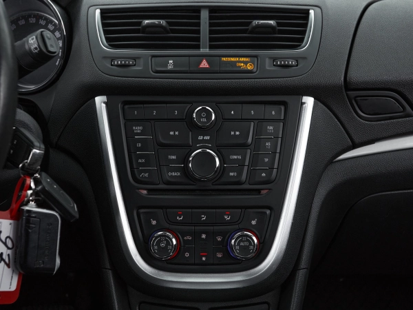 Opel Mokka, I фото №11