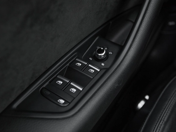 Audi A4, V (B9) фото №18