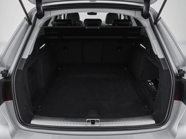 Audi A4, V (B9) фото №7