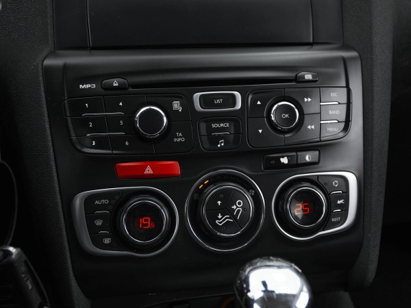 Citroen C4, II фото №17