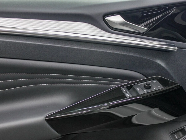 Volkswagen ID.4, I фото №24
