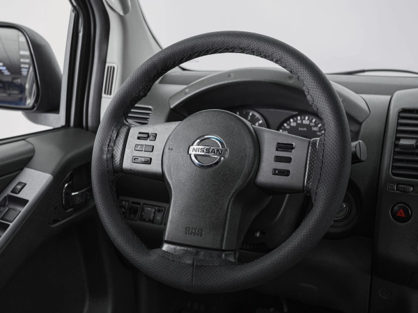 Nissan Navara (Frontier), III (D40) фото №12