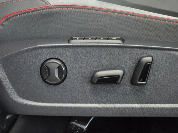 Volkswagen ID.4, I фото №14