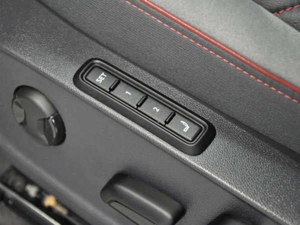 Volkswagen ID.4, I фото №15